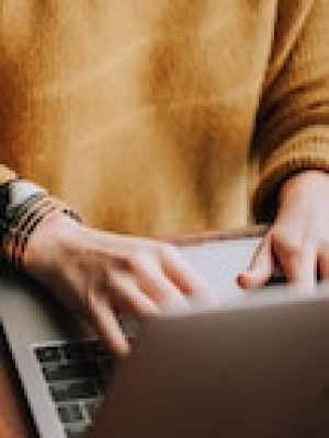 christin-hume-Hcfwew744z4-unsplash